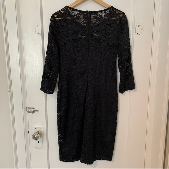 💕HOST PICK💕 Thyme Maternity - lace dress 3/4 length sleeves - Picture 3 of 5